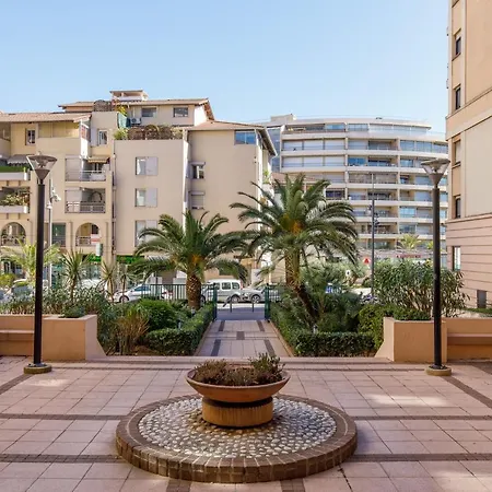 Zahara Yourhosthelper Apartment