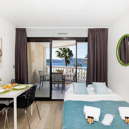 Apartment Zahara Yourhosthelper Cannes