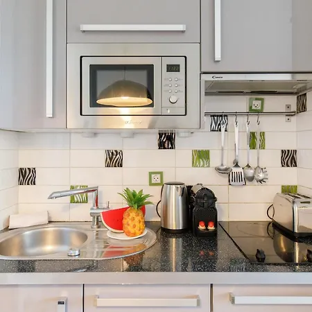 Apartment Zahara Yourhosthelper *