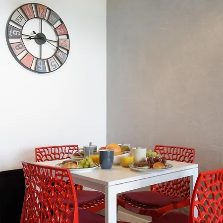 Apartment Zahara Yourhosthelper Cannes